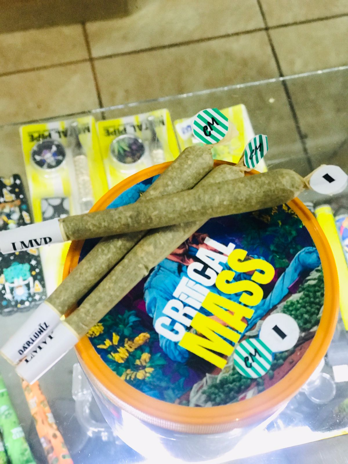 Pre-Roll                                                  Critical Mass Strain